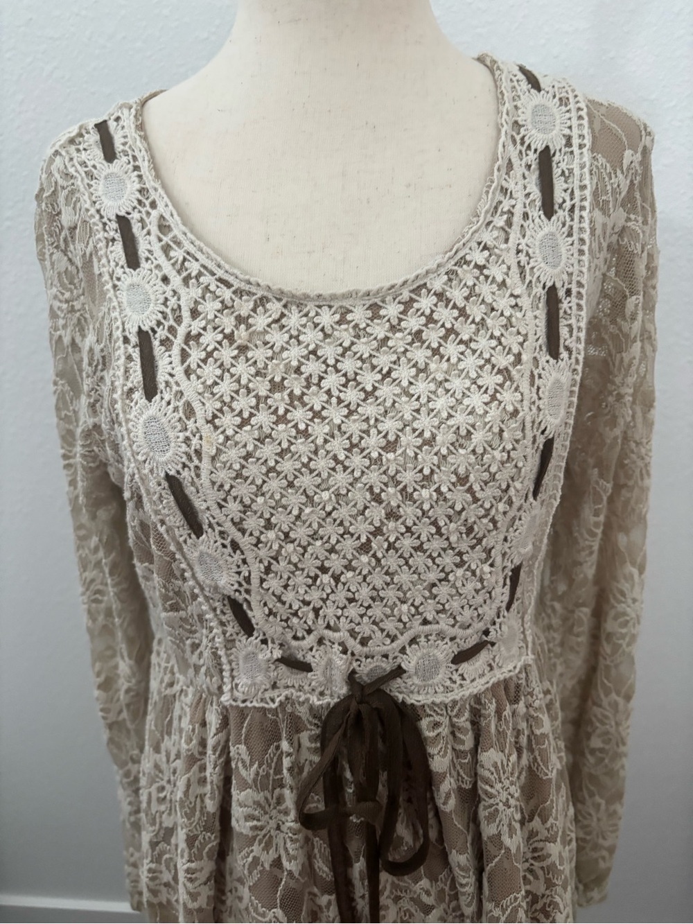 Renaissance Festival Lace Maxi Dress Beautiful Tie Waist Never Wore Final Sale